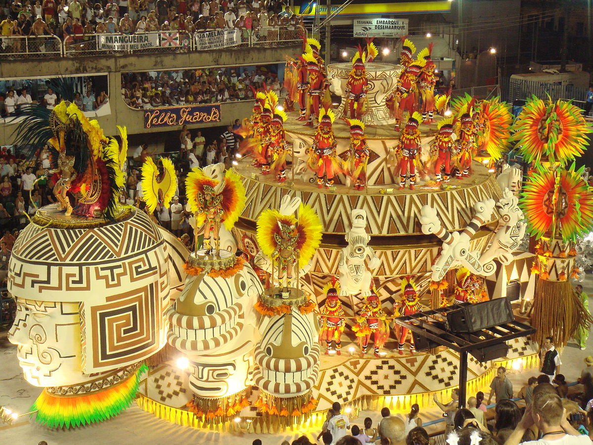 Samba parades are the best part of Carnival in Rio ... photo by CC user Sergio Luiz on Flickr