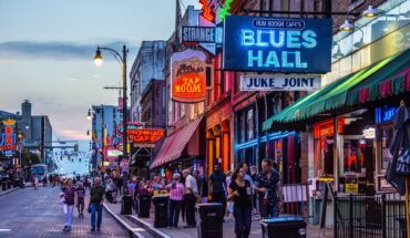 What to Do in Music City